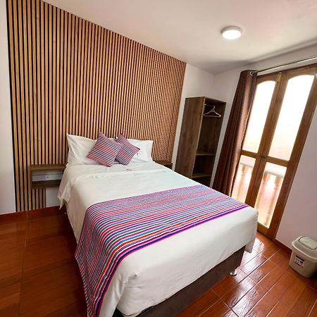 Golden Paris Hotel "Descuentos Junio" Ayacucho Exteriör bild