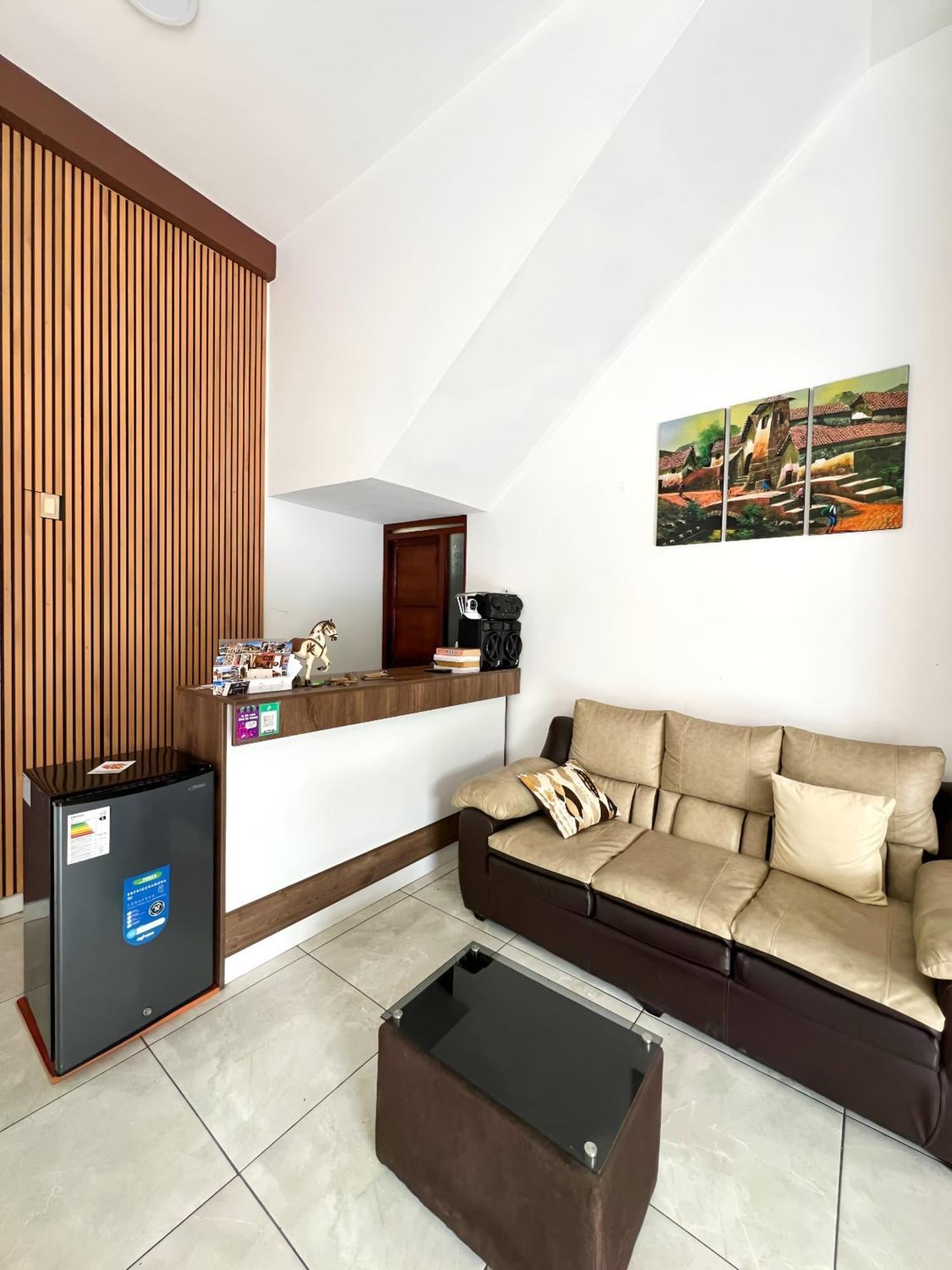 Golden Paris Hotel "Descuentos Junio" Ayacucho Exteriör bild