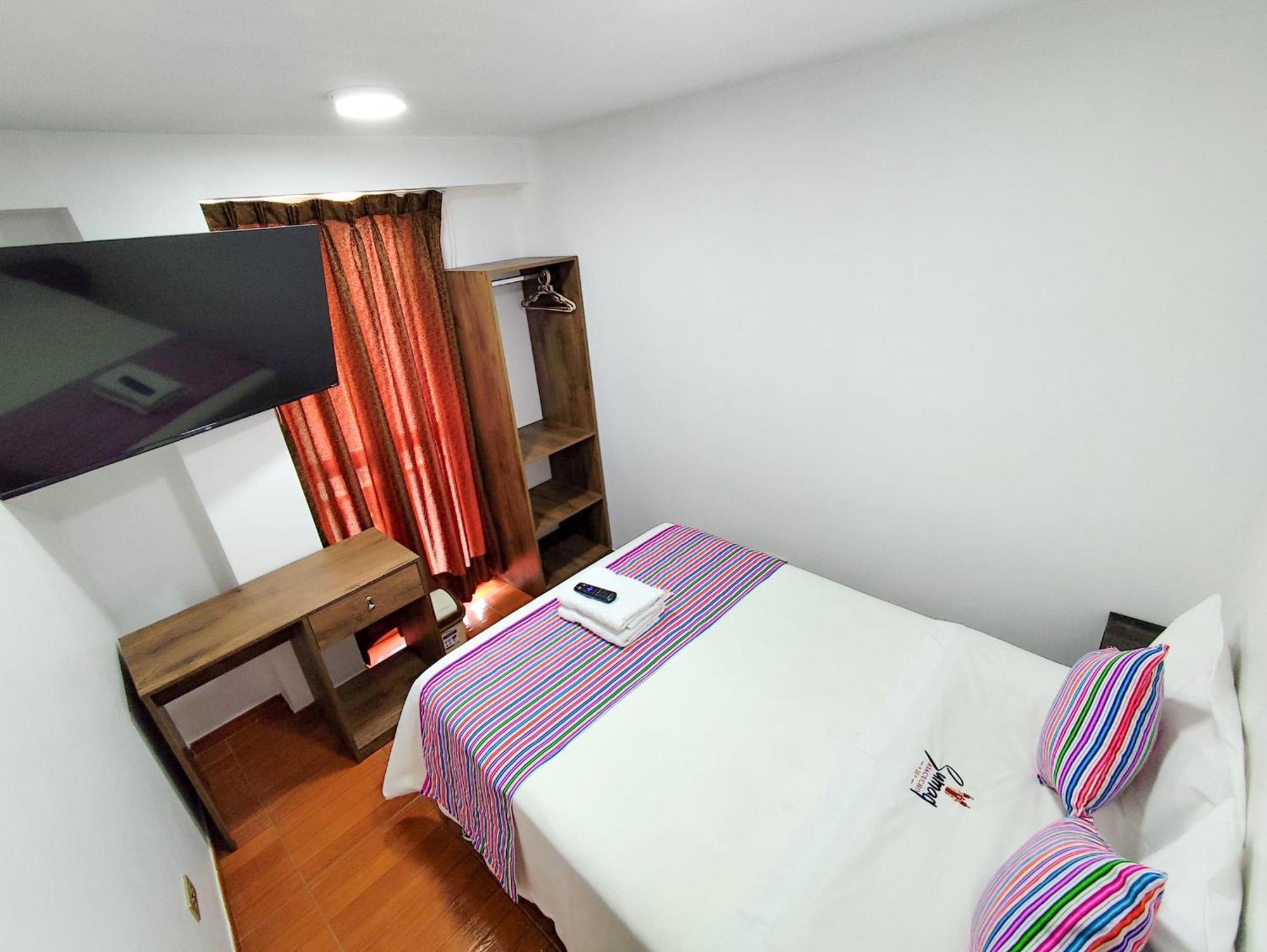 Golden Paris Hotel "Descuentos Junio" Ayacucho Exteriör bild